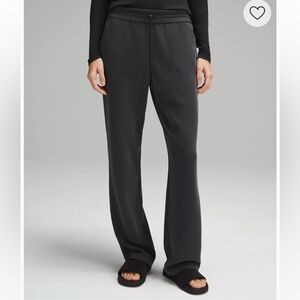 Lululemon Softstreme High-Rise Pant Regular Black 6